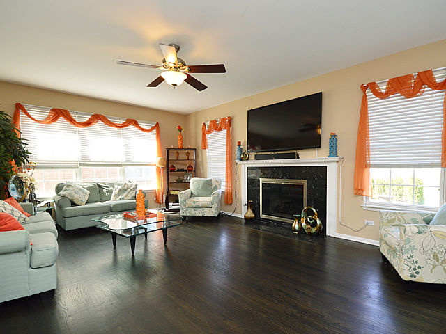 776 Meadow Dr, Des Plaines, IL 60016 photo 11
