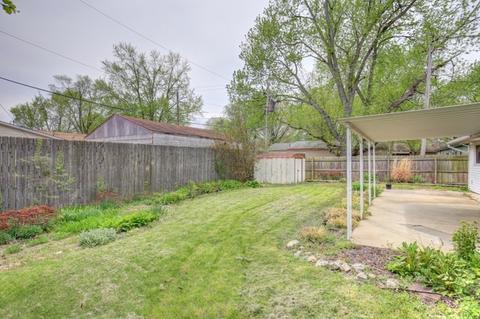 2901 Sangamon Dr, Champaign, IL 61821 photo 35
