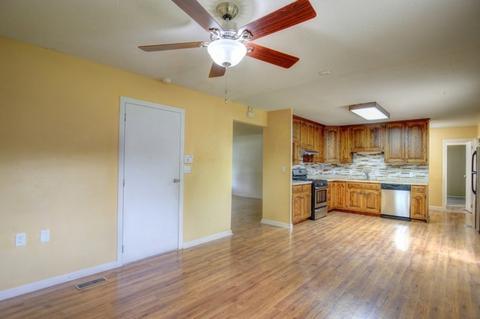 2901 Sangamon Dr, Champaign, IL 61821 photo 13