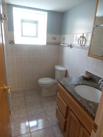 8418 S 77th Ct, Bridgeview, IL 60455 photo 21