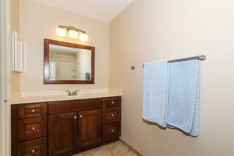 1670 Groton Ct, Wheaton, IL 60189 photo 16