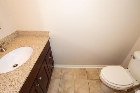 1670 Groton Ct, Wheaton, IL 60189 photo 11