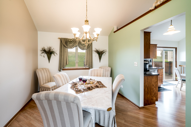 16540 W Apache Dr, Lockport, IL 60441 photo 7