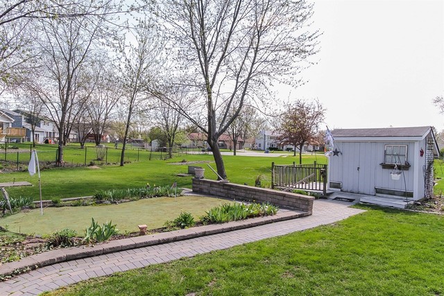 683 Coral Ave, Bartlett, IL 60103 photo 3
