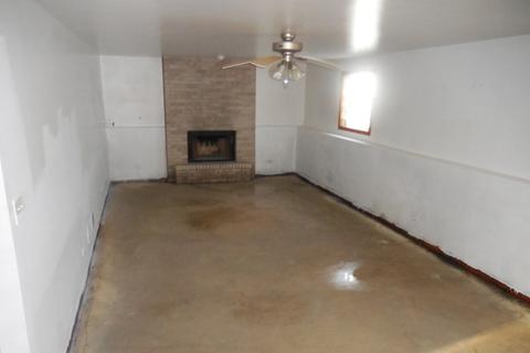 2730 E Goodrich Ave, Burnham, IL 60633 photo 11
