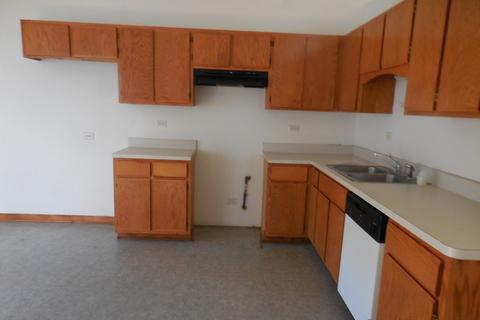 2730 E Goodrich Ave, Burnham, IL 60633 photo 6