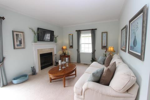 912 Monroe Ave, Mchenry, IL 60050 photo 10