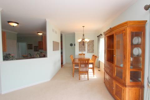 912 Monroe Ave, Mchenry, IL 60050 photo 8