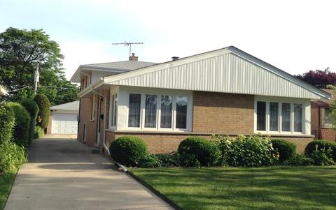 7253 W Breen St, Niles, IL 60714 photo 1