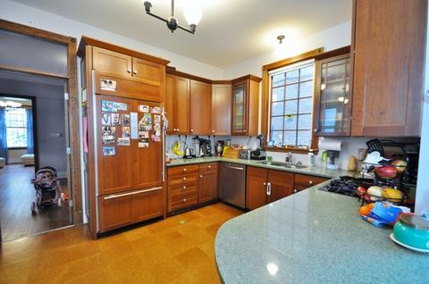 1232 E 57th St, Chicago, IL 60637 photo 7