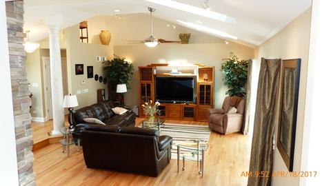 5 N670 Rochefort Ln, Wayne, IL 60184 photo 4