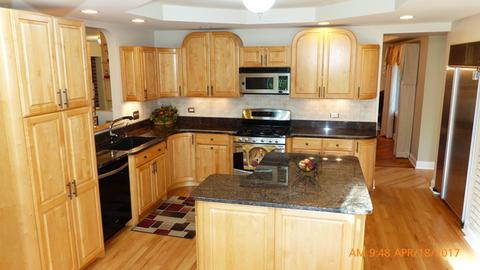 5 N670 Rochefort Ln, Wayne, IL 60184 photo 8
