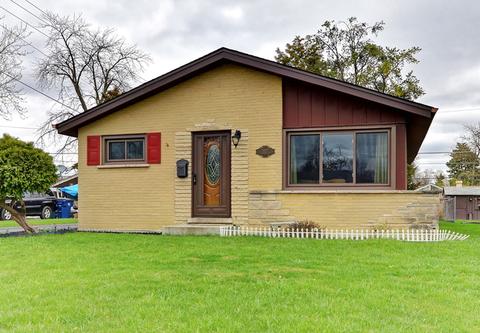 117 N Highview Ave, Addison, IL 60101 photo 1