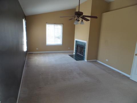 1400 Collins Dr, Cary, IL 60013 photo 11