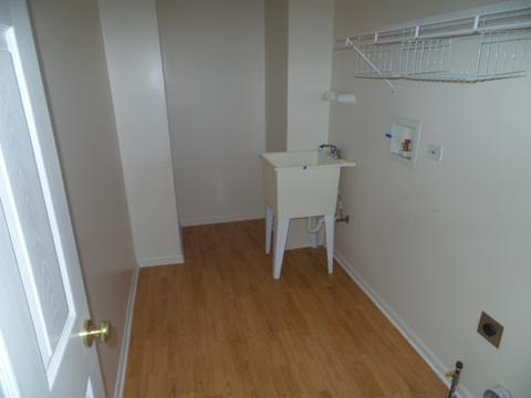 1400 Collins Dr, Cary, IL 60013 photo 9