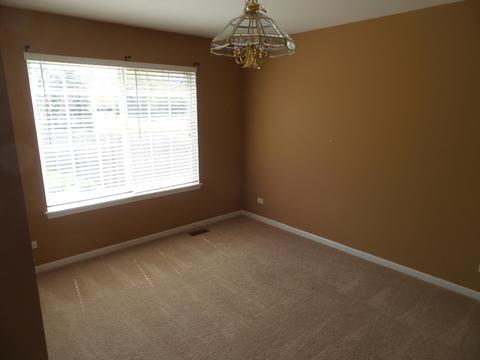 1400 Collins Dr, Cary, IL 60013 photo 4