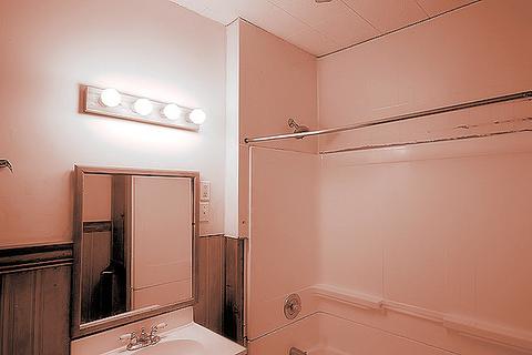 17 E Park St, Plano, IL 60545 photo 5
