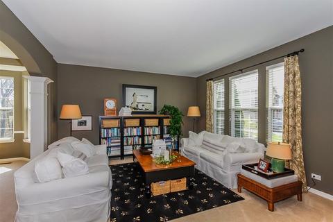 874 Forest Glen Ct, Bartlett, IL 60103 photo 7