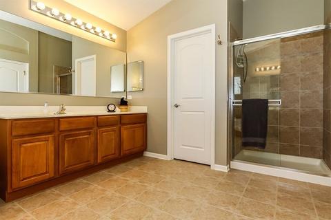 874 Forest Glen Ct, Bartlett, IL 60103 photo 25