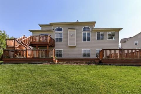 874 Forest Glen Ct, Bartlett, IL 60103 photo 40