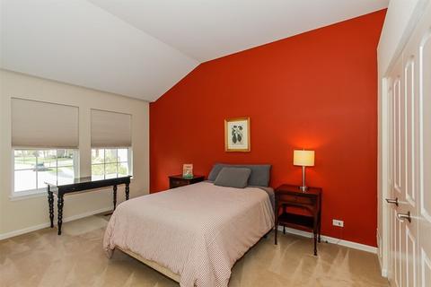 874 Forest Glen Ct, Bartlett, IL 60103 photo 26