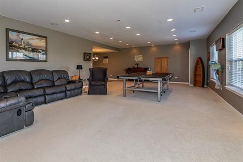 874 Forest Glen Ct, Bartlett, IL 60103 photo 33