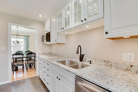 760 Ash Rd, Hoffman Estates, IL 60169 photo 15
