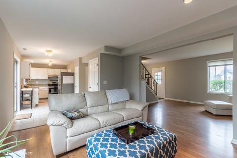 2458 Sunlight Ct, Aurora, IL 60502 photo 4