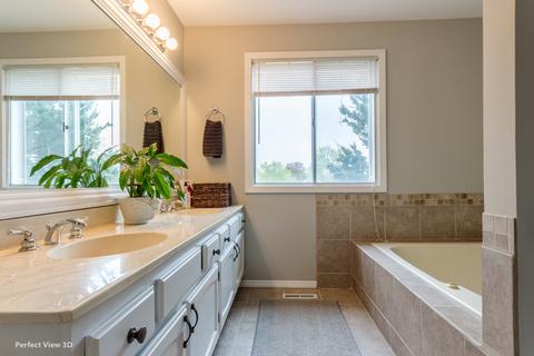 2458 Sunlight Ct, Aurora, IL 60502 photo 11