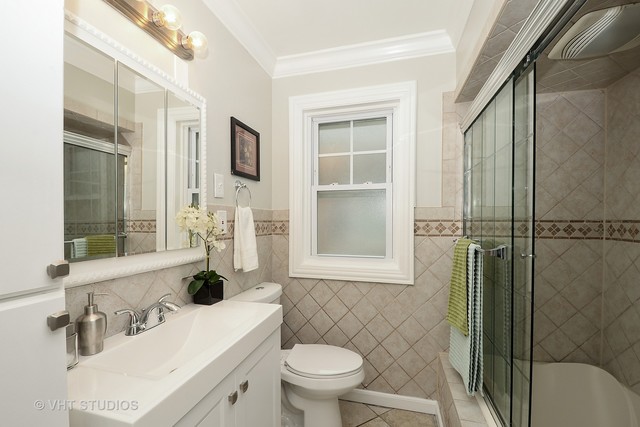 3901 W 66th Pl, Chicago, IL 60629 photo 16