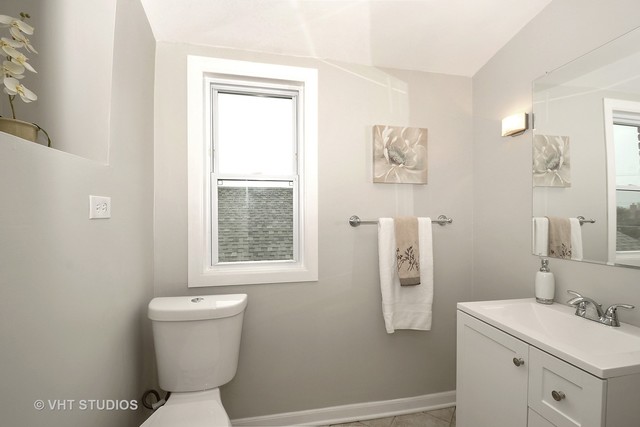 3901 W 66th Pl, Chicago, IL 60629 photo 18