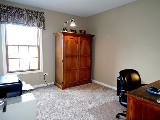 2224 Blacksmith Dr, Wheaton, IL 60189 photo 17