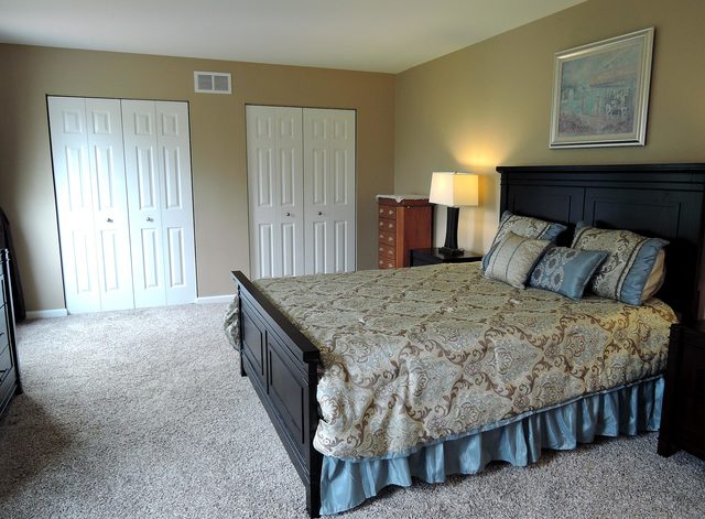 2224 Blacksmith Dr, Wheaton, IL 60189 photo 15