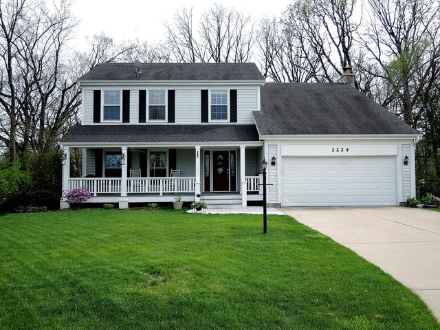 2224 Blacksmith Dr, Wheaton, IL 60189 photo 1