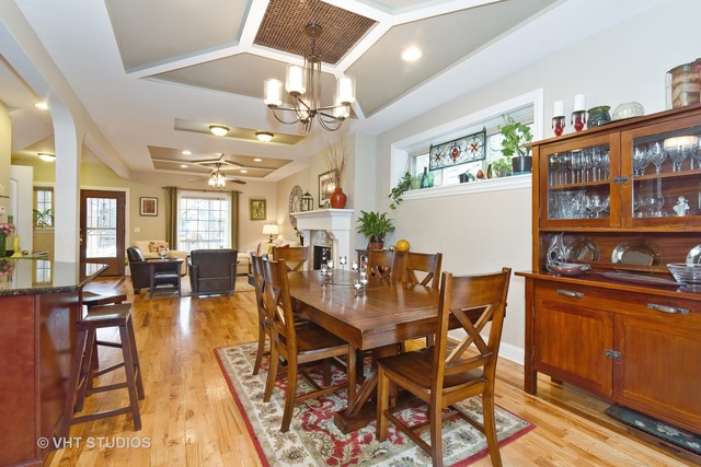 3938 N Ridgeway Ave, Chicago, IL 60618 photo 4
