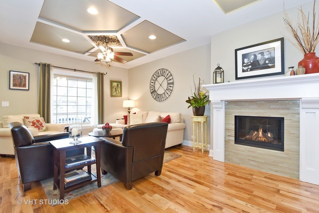 3938 N Ridgeway Ave, Chicago, IL 60618 photo 2