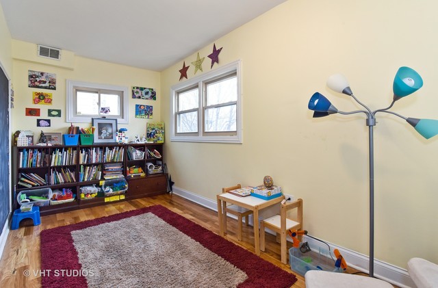 3938 N Ridgeway Ave, Chicago, IL 60618 photo 16