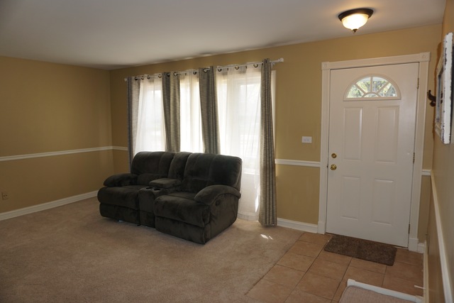 603 Crest St, Wheaton, IL 60187 photo 3