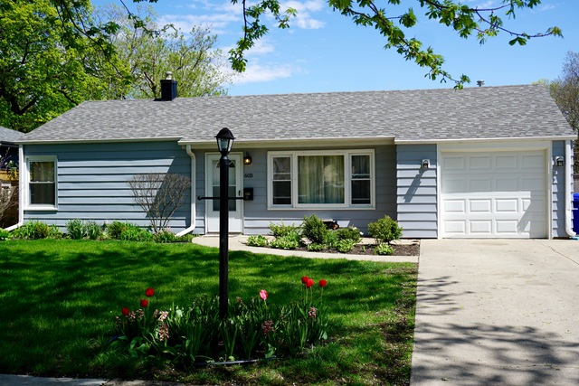 603 Crest St, Wheaton, IL 60187 photo 1