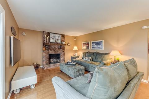 749 W Appletree Ln, Bartlett, IL 60103 photo 20