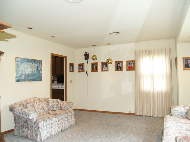 2817 S 13th Ave, Broadview, IL 60155 photo 2