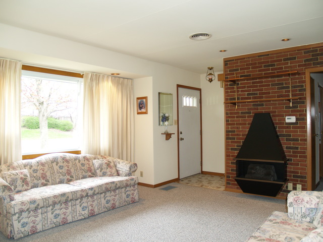 2817 S 13th Ave, Broadview, IL 60155 photo 3