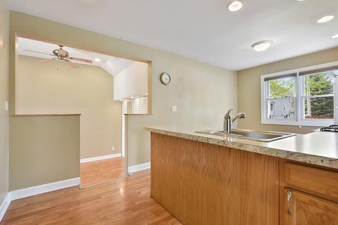 10945 First St, Mokena, IL 60448 photo 4