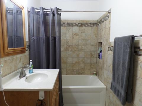 719 S Emerald Dr, Mchenry, IL 60051 photo 10