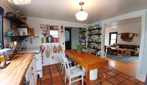 621 W Front St W, Wheaton, IL 60187 photo 6