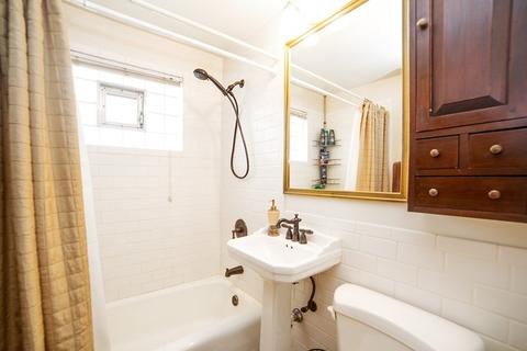 8512 Brookfield Ave, Brookfield, IL 60513 photo 9