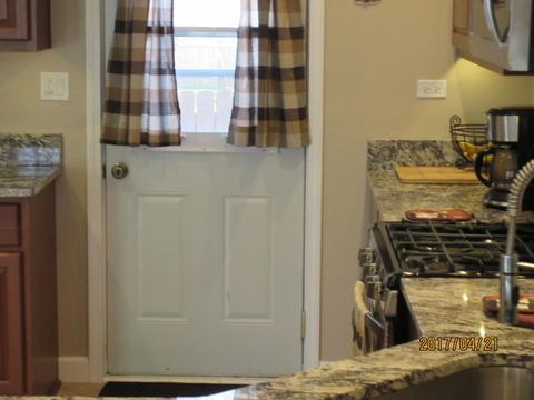 7825 W 82nd Pl, Bridgeview, IL 60455 photo 9