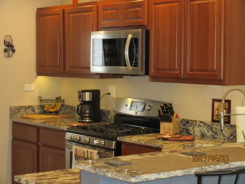 7825 W 82nd Pl, Bridgeview, IL 60455 photo 13