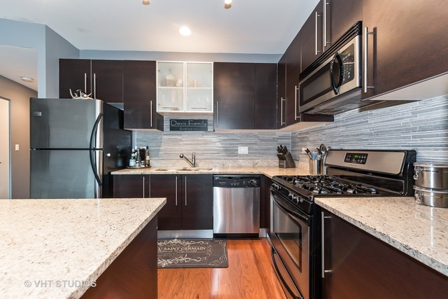 225 S Sangamon St #401, Chicago, IL 60607 photo 4