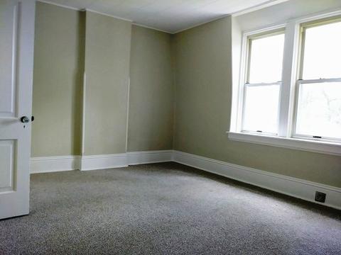 11362 S Champlain Ave, Chicago, IL 60628 photo 8